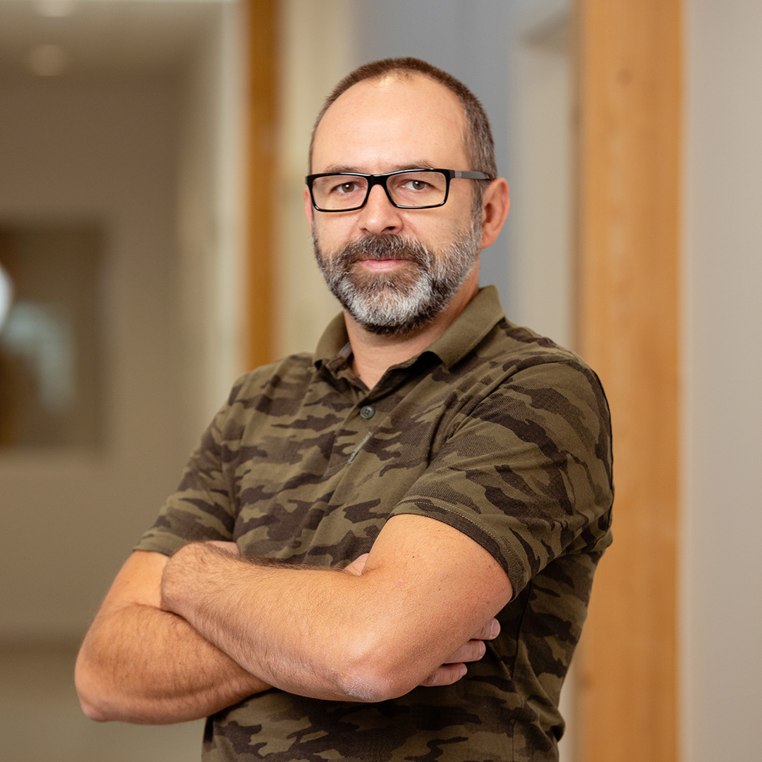 Karsten Decker